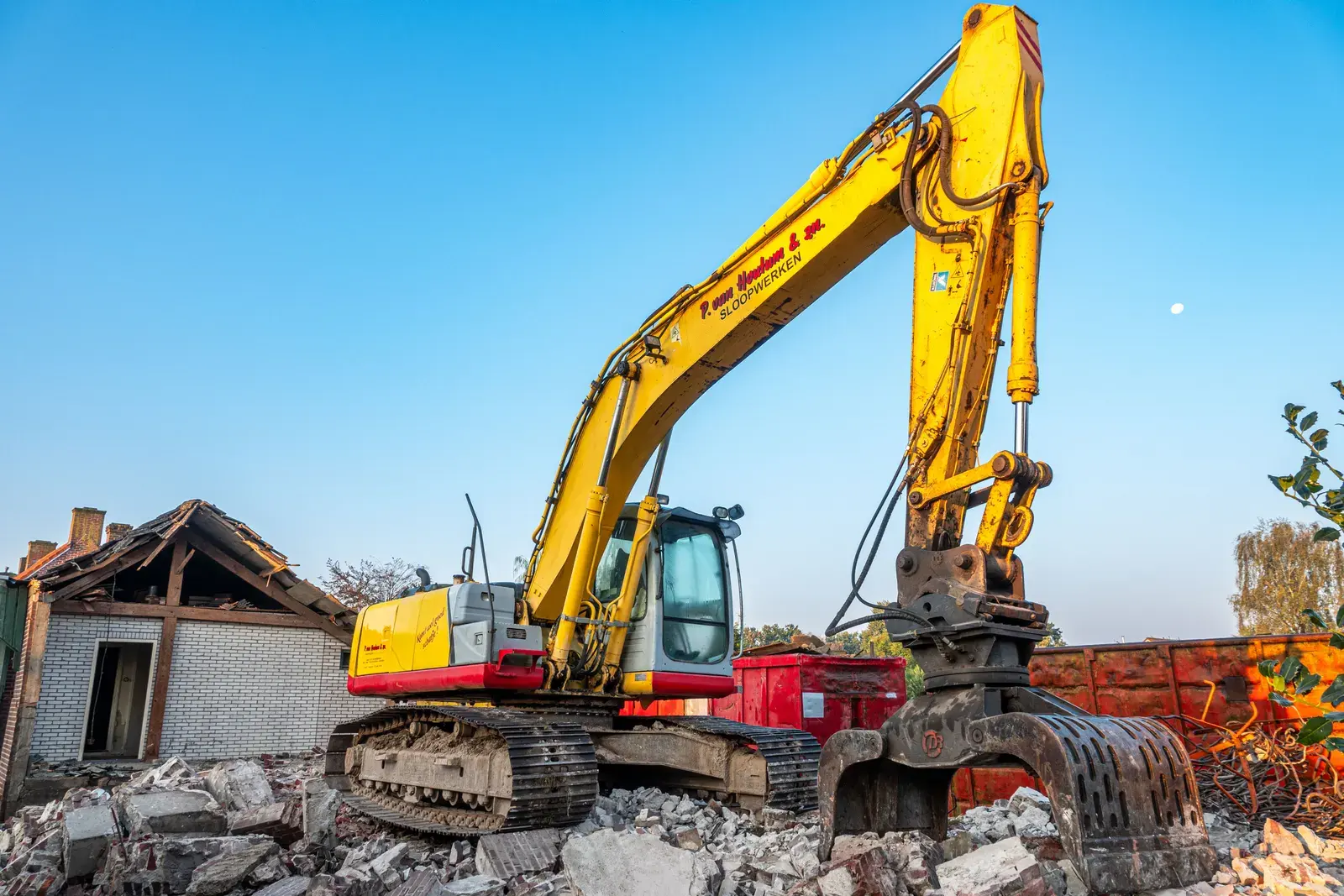 Demolarea caselor particulare